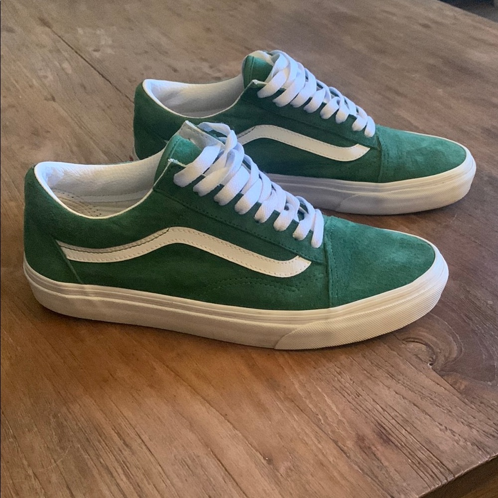 Vans Green Suede Men 8.5/Women 10